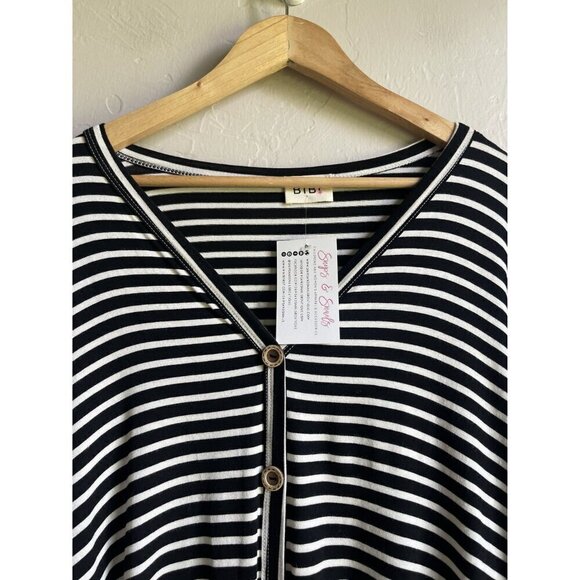 New! Bibi Size Medium Black White Striped V-Neck Top Tie Knot Waist - Picture 9 of 12